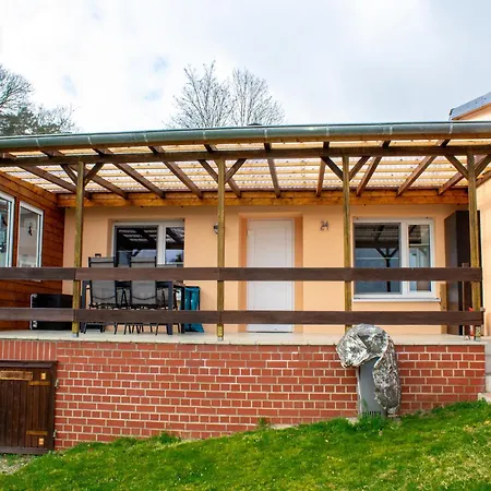 Retreat Near Castle Дом отдыха